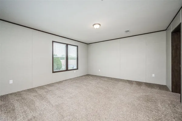 $165,900 | 101 Shady Grove Drive, Sanger, TX 76266