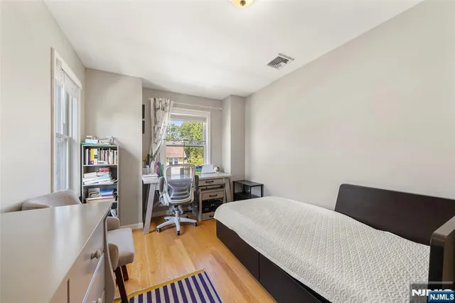 $4,000 | 17 B Chamberlain Avenue, Little Ferry, NJ 07643