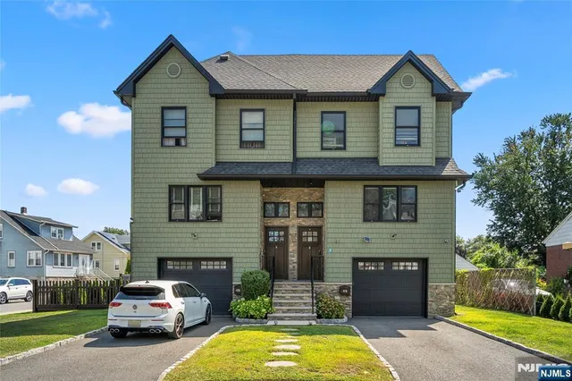 $4,000 | 17 B Chamberlain Avenue, Little Ferry, NJ 07643