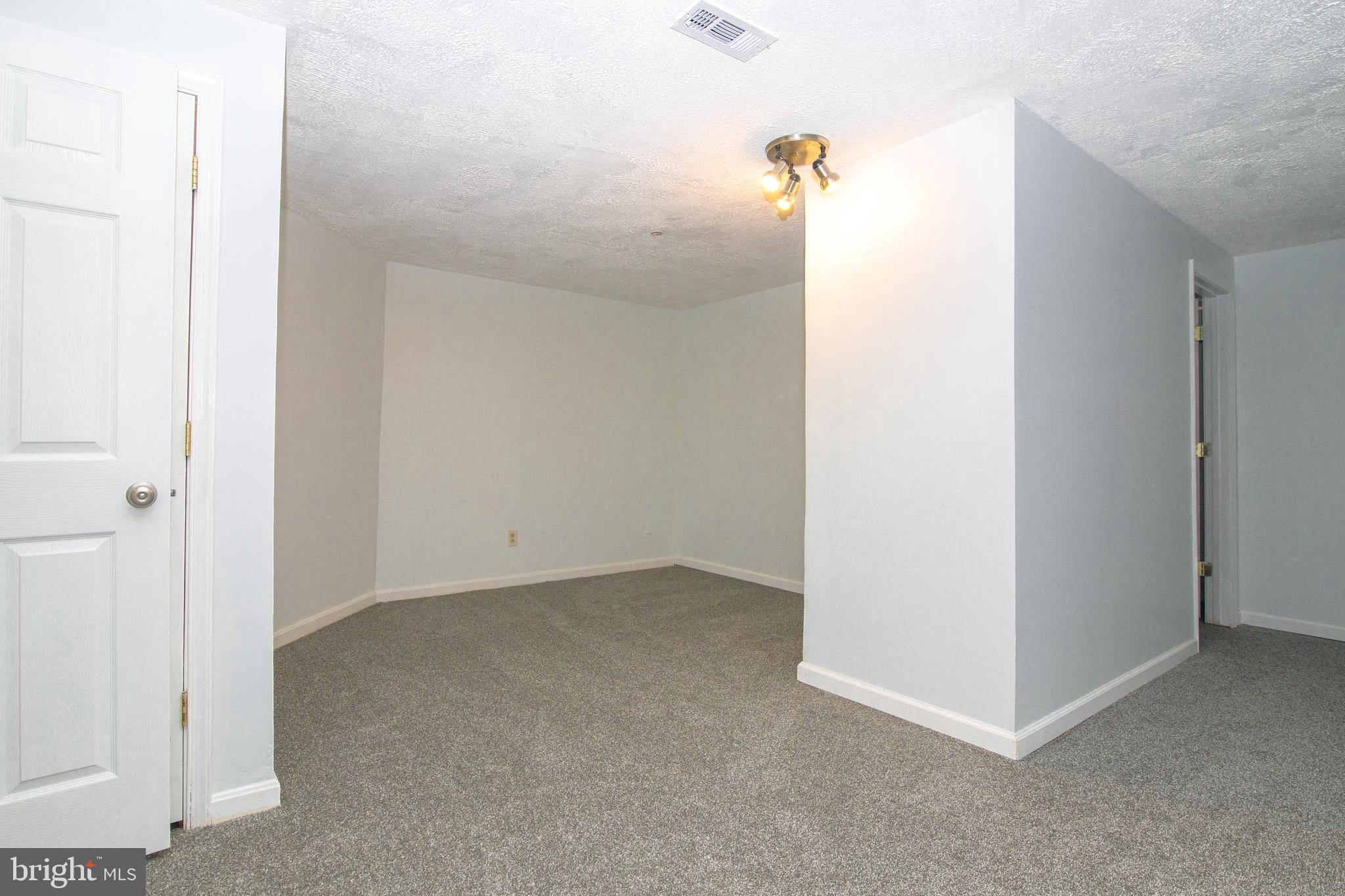 503 Buttonwoods Road Elkton, MD 21921 - Photo 20 of 25 Downstairs Family room. New carpet