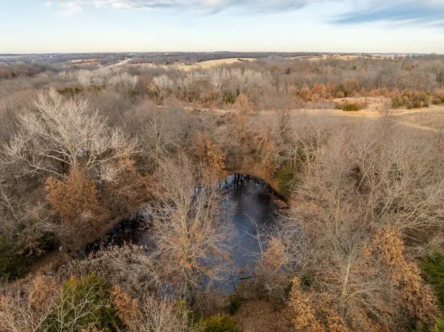 $389,000 | 18 Northeast 100th Avenue, Spickard, MO 64679