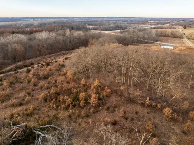 $389,000 | 18 Northeast 100th Avenue, Spickard, MO 64679