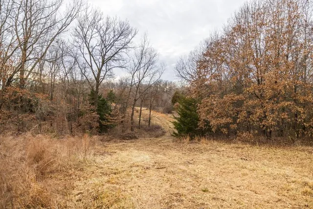 $389,000 | 18 Northeast 100th Avenue, Spickard, MO 64679