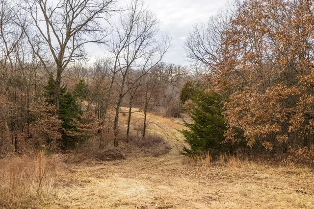 $389,000 | 18 Northeast 100th Avenue, Spickard, MO 64679