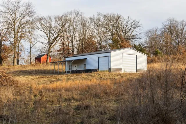 $389,000 | 18 Northeast 100th Avenue, Spickard, MO 64679