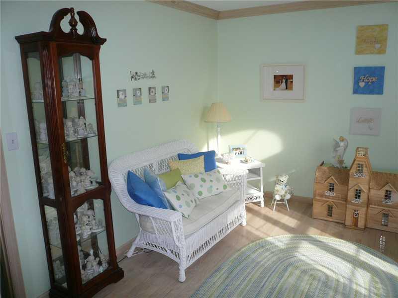 441 Pinkerton Road Wexford, PA 15090 - Photo 13 of 23 Den.