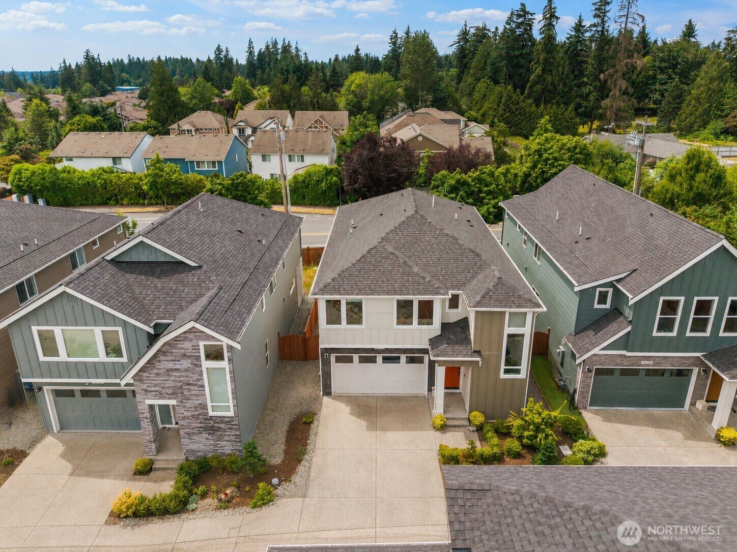 3911 211th Place Southeast Bothell, WA 98021 - Photo 35 of 39