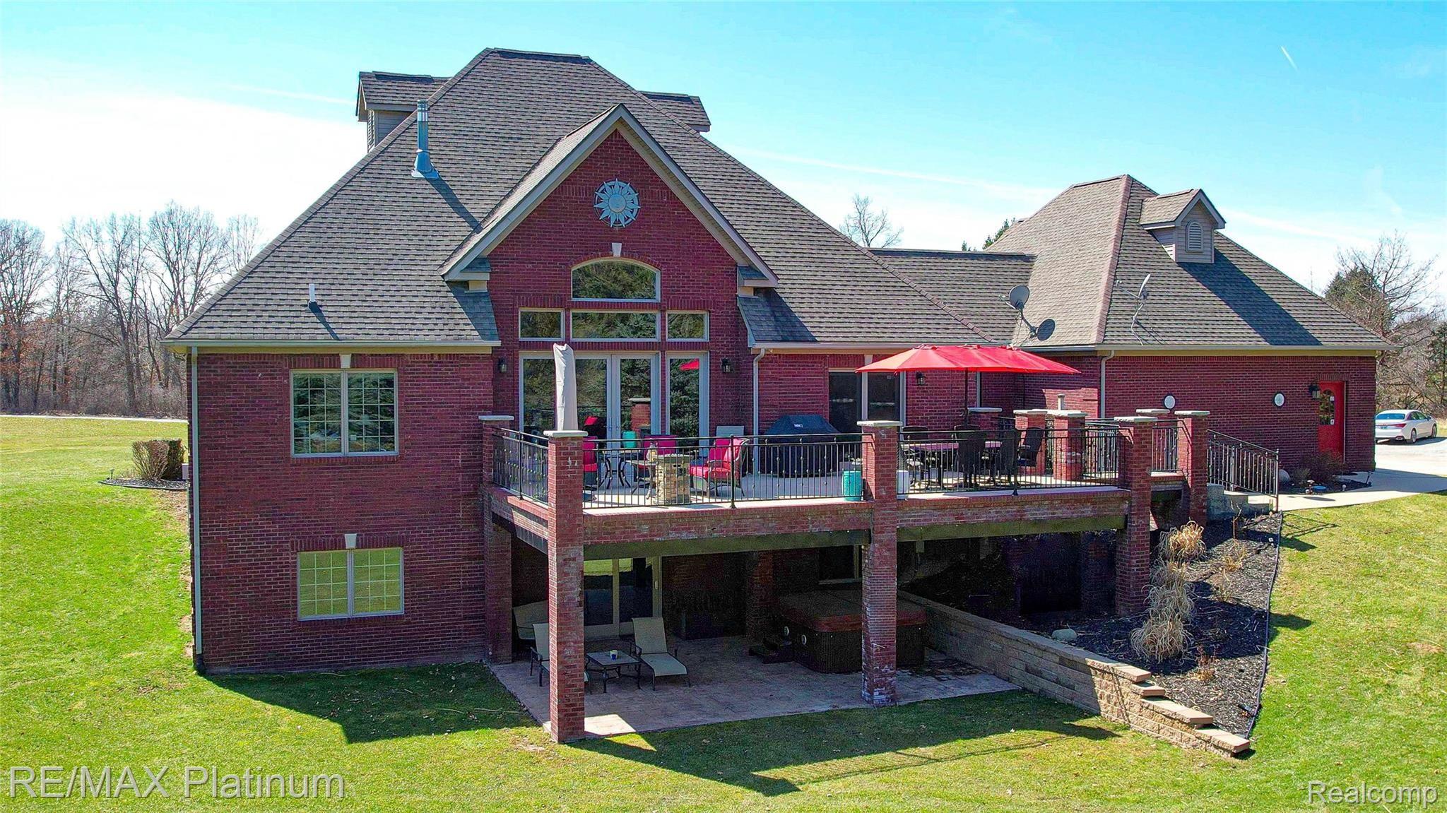 1410 Henderson Road Howell, MI 48855 - Photo 5 of 55 ProAirVideos-1410 Henderson Rd-00018.jpg
