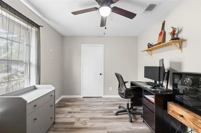 $305,000 | 2 Finley Circle, Krum, TX 76249