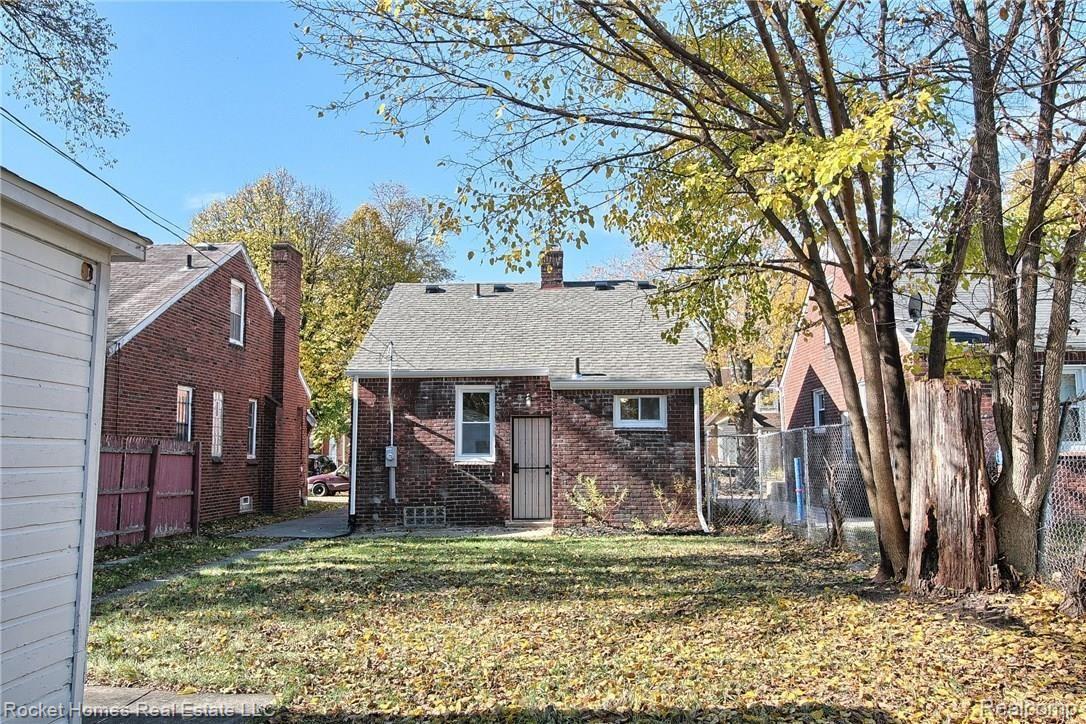 16748 Rutherford Street Detroit, MI 48235 - Photo 11 of 13 Rear.jpg