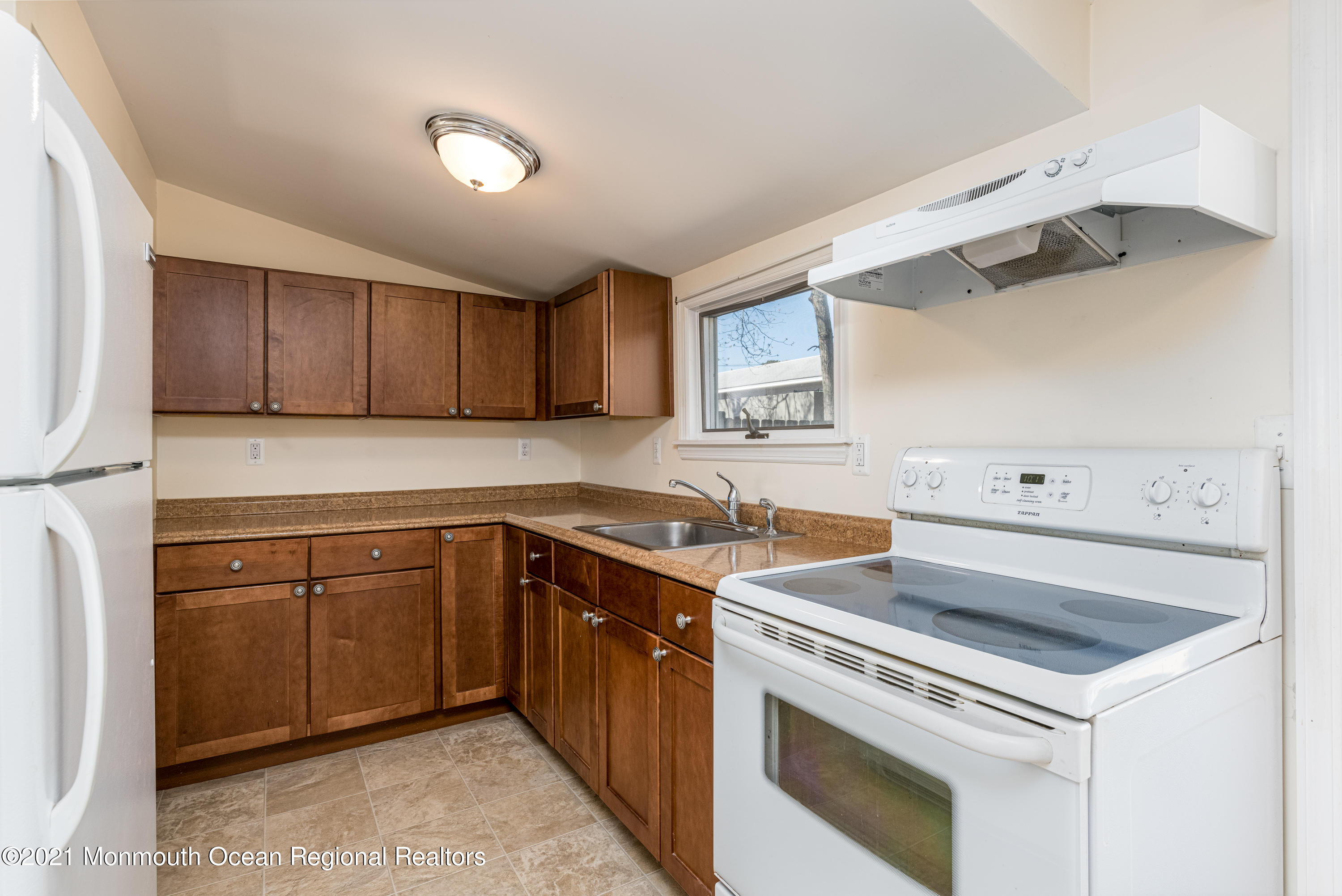 25 Shady Lane Brick, NJ 08723 - Photo 18 of 25 Kitchen