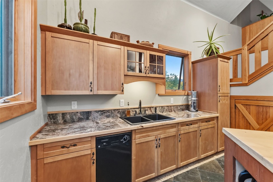 860 Adventure Road Alma, CO 80420 - Photo 11 of 49 Gallery Image 11