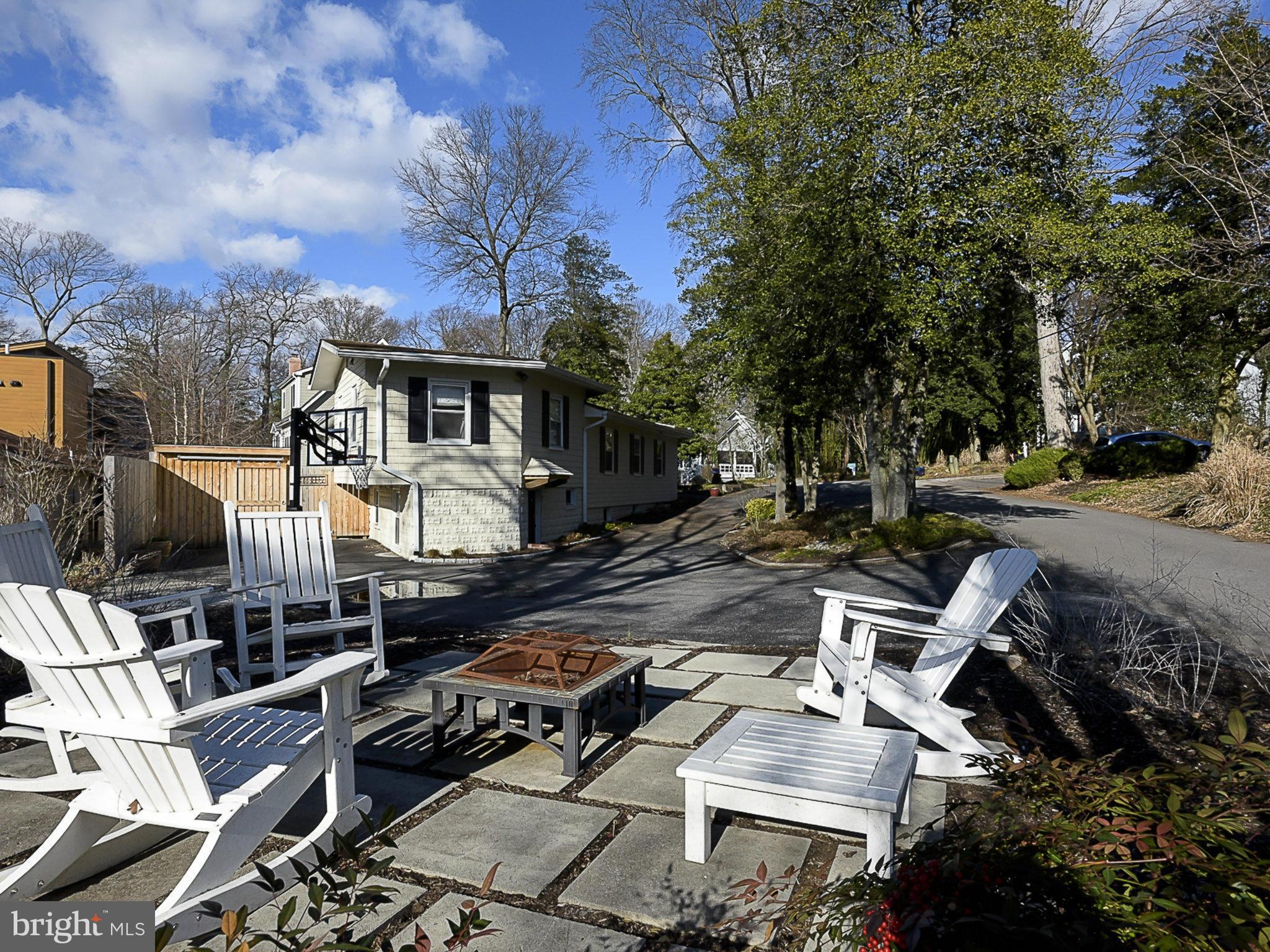 4 Ridout Road Severna Park, MD 21146 - Photo 2 of 30 Outside Fire Pit