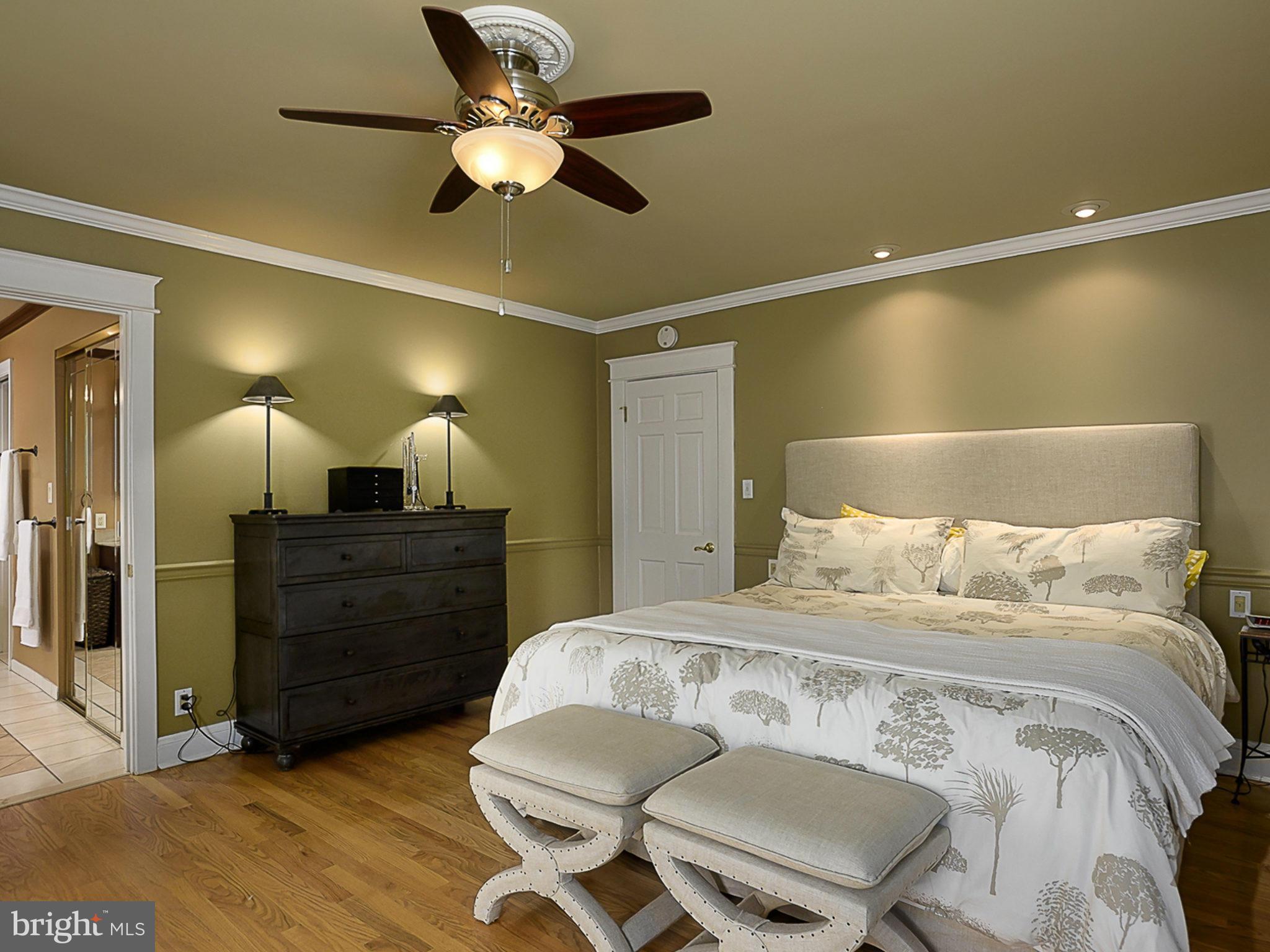 4 Ridout Road Severna Park, MD 21146 - Photo 13 of 30 Bedroom (Master)