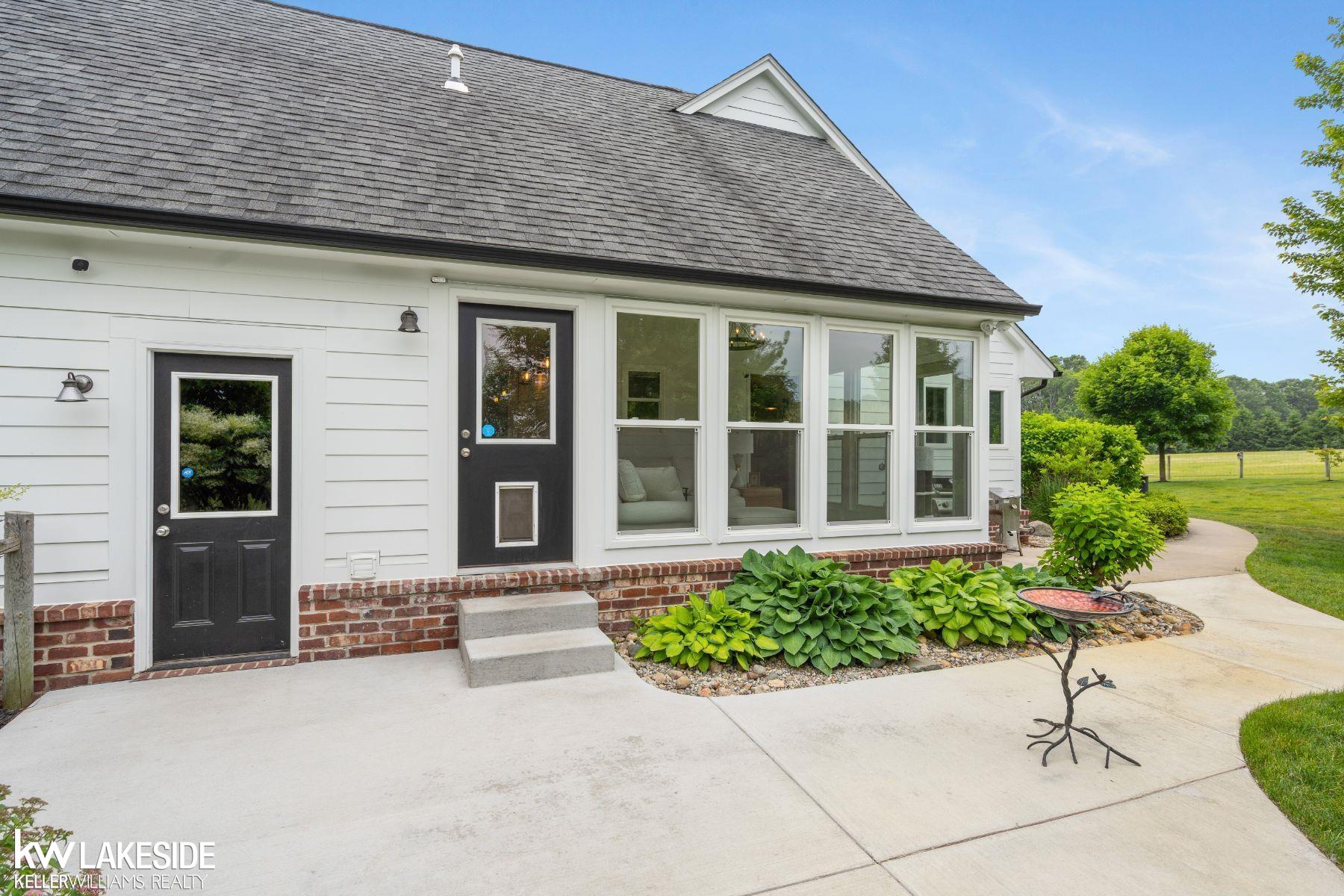 3472 Hodges Road Dryden, MI 48428 - Photo 10 of 58 50112570-9.JPG