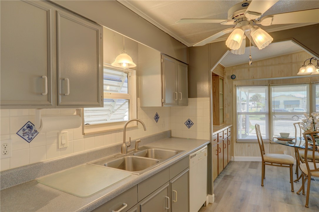 1014 Sebastian Road Barefoot Bay, FL 32976 - Photo 11 of 32 Gallery Image 11