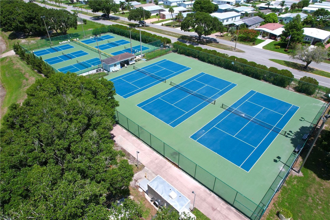 1014 Sebastian Road Barefoot Bay, FL 32976 - Photo 26 of 32 Gallery Image 26