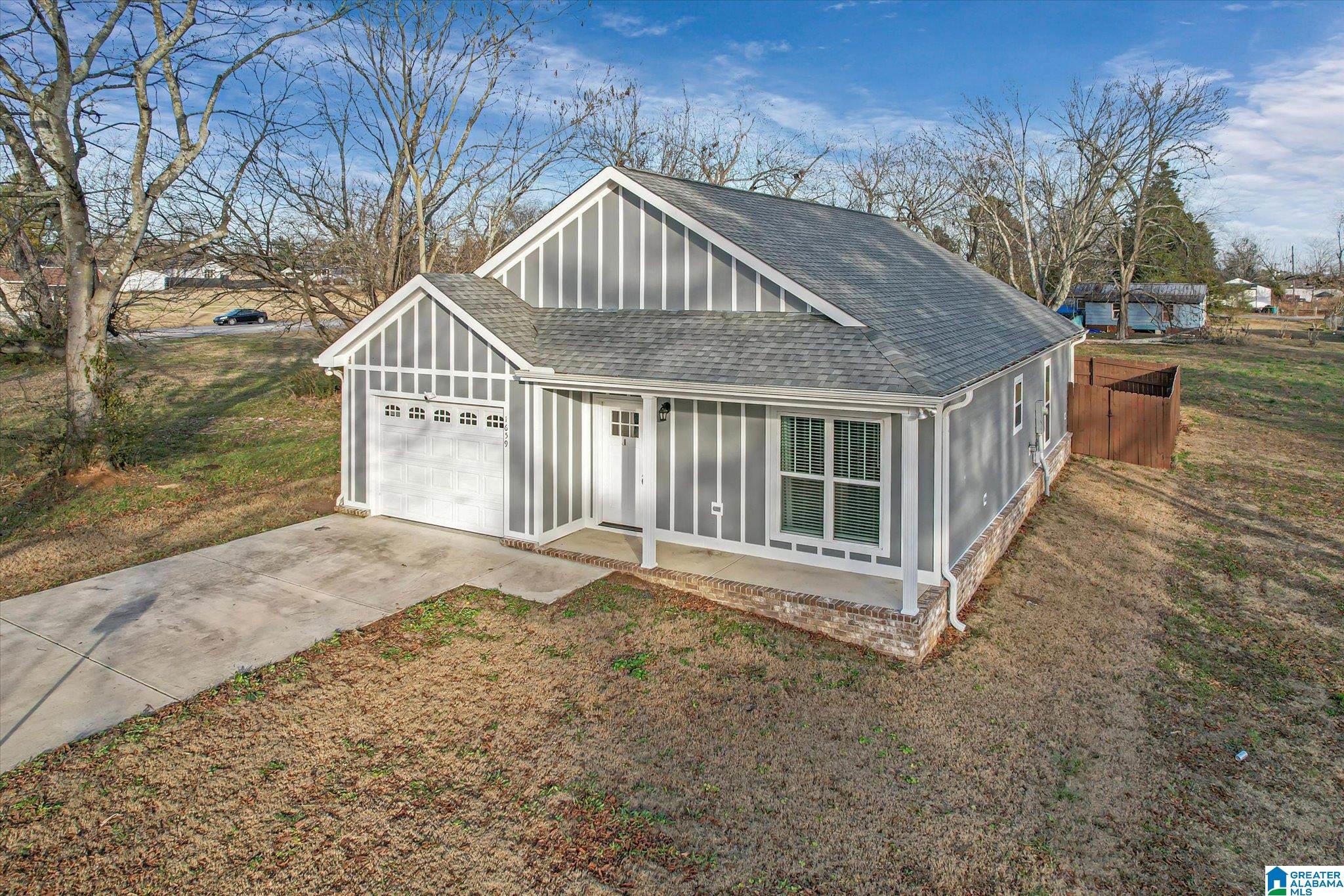 1659 Rodgers Drive Athens, AL 35611 - Photo 5 of 36