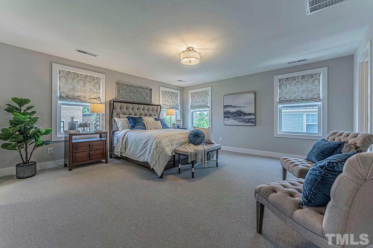 511 North Person Street, Unit 207 Raleigh, NC 27604 - Photo 11 of 17 Gallery Image 11