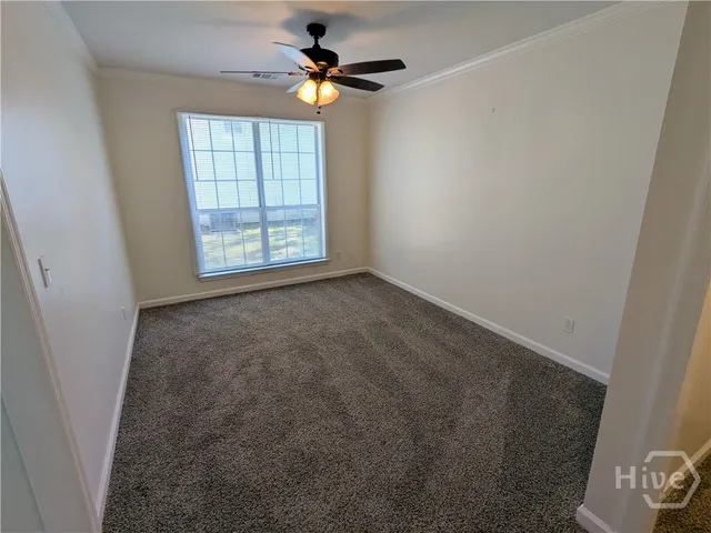 $2,400 | 104 Kings Court, Savannah, GA 31406