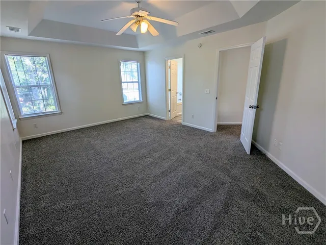 $2,400 | 104 Kings Court, Savannah, GA 31406