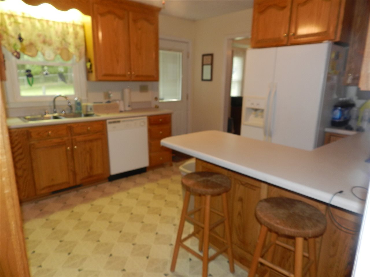 114 Ridgeway Road Gaffney, SC 29340 - Photo 5 of 18 Gallery Image 5