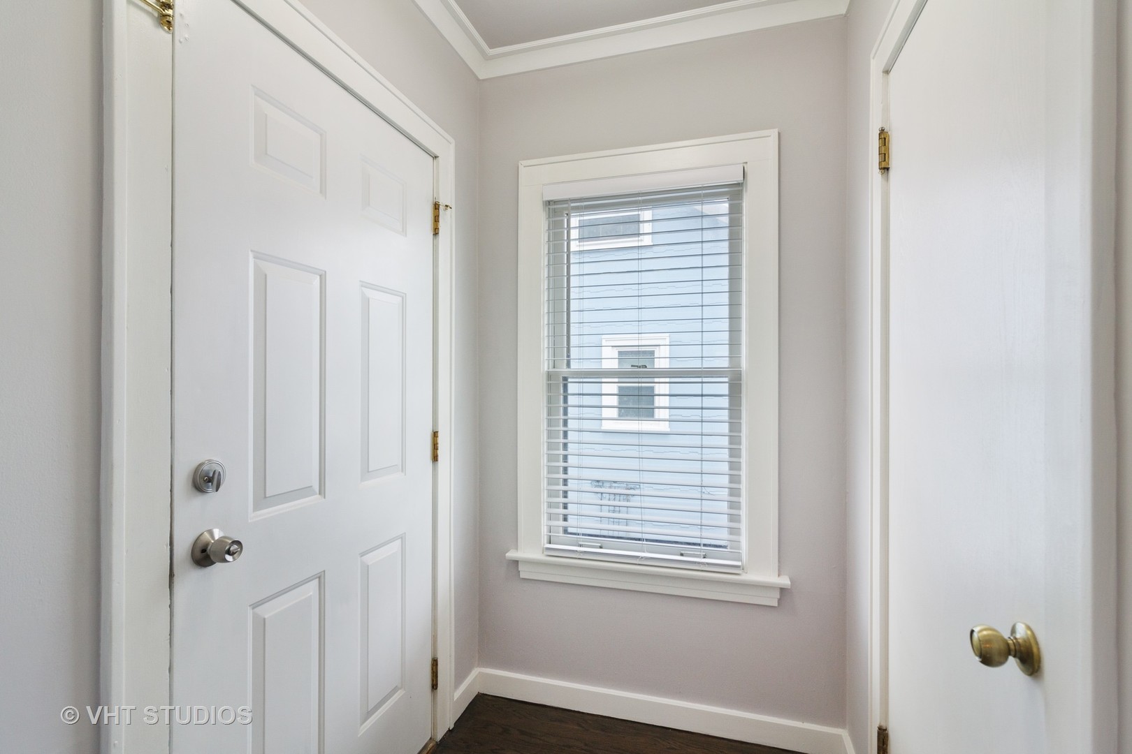 101 East Quincy Street Riverside, IL 60546 - Photo 4 of 20