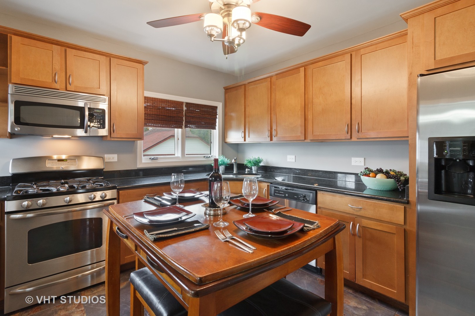 101 East Quincy Street Riverside, IL 60546 - Photo 6 of 20