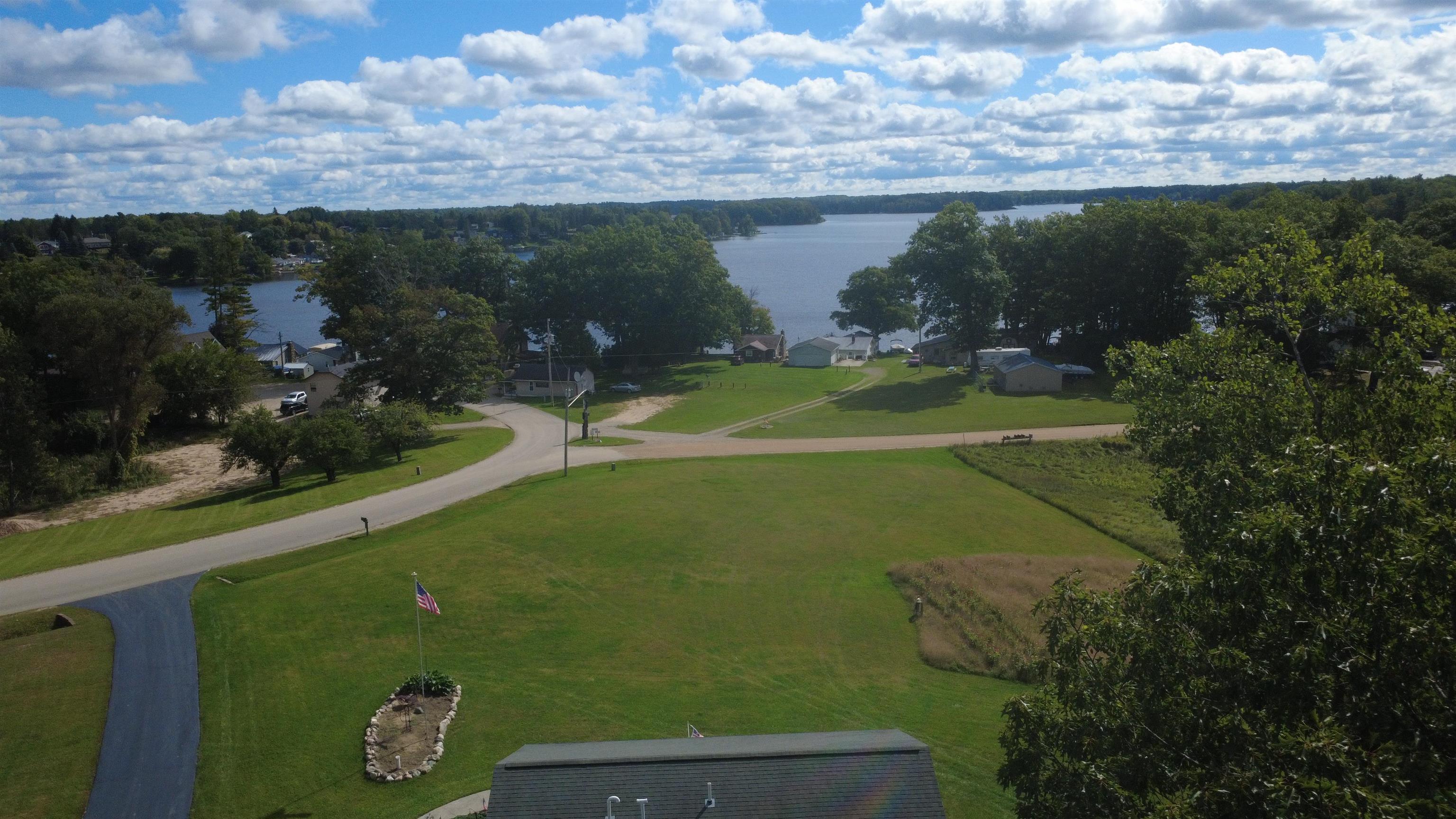 797 Kenyon Road Lupton, MI 48635 - Photo 27 of 42 1950703-b68fa5b0-a8cc-4aaa-b094-dc191a38806c.JPG