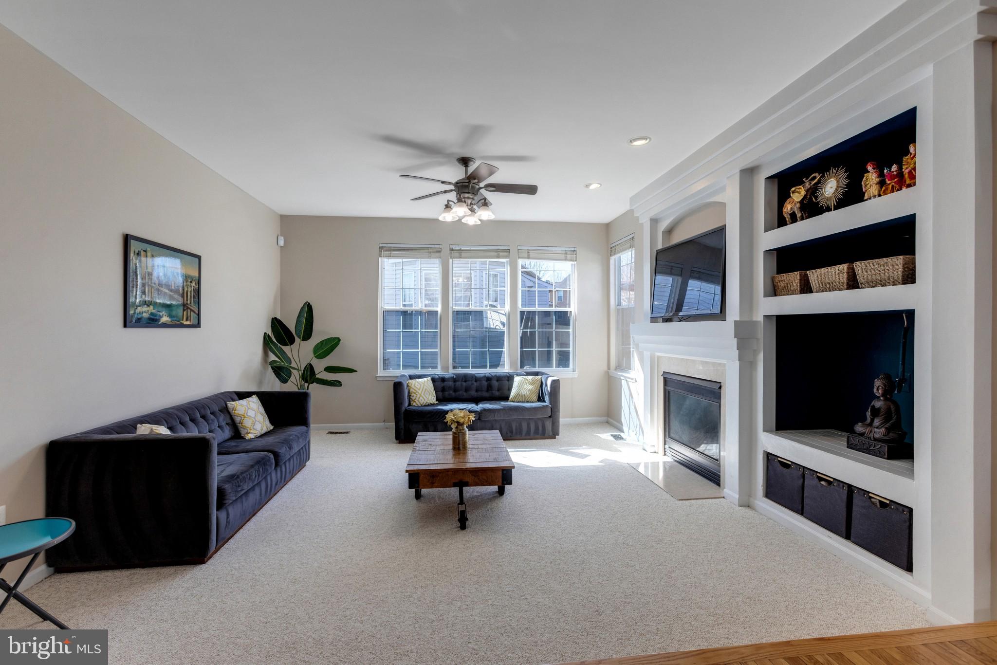 20761 Rainsboro Drive Ashburn, VA 20147 - Photo 6 of 37