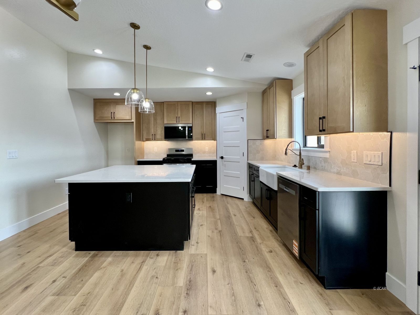 2802 Incline Avenue Elko, NV 89801 - Photo 6 of 31 Gallery Image 6