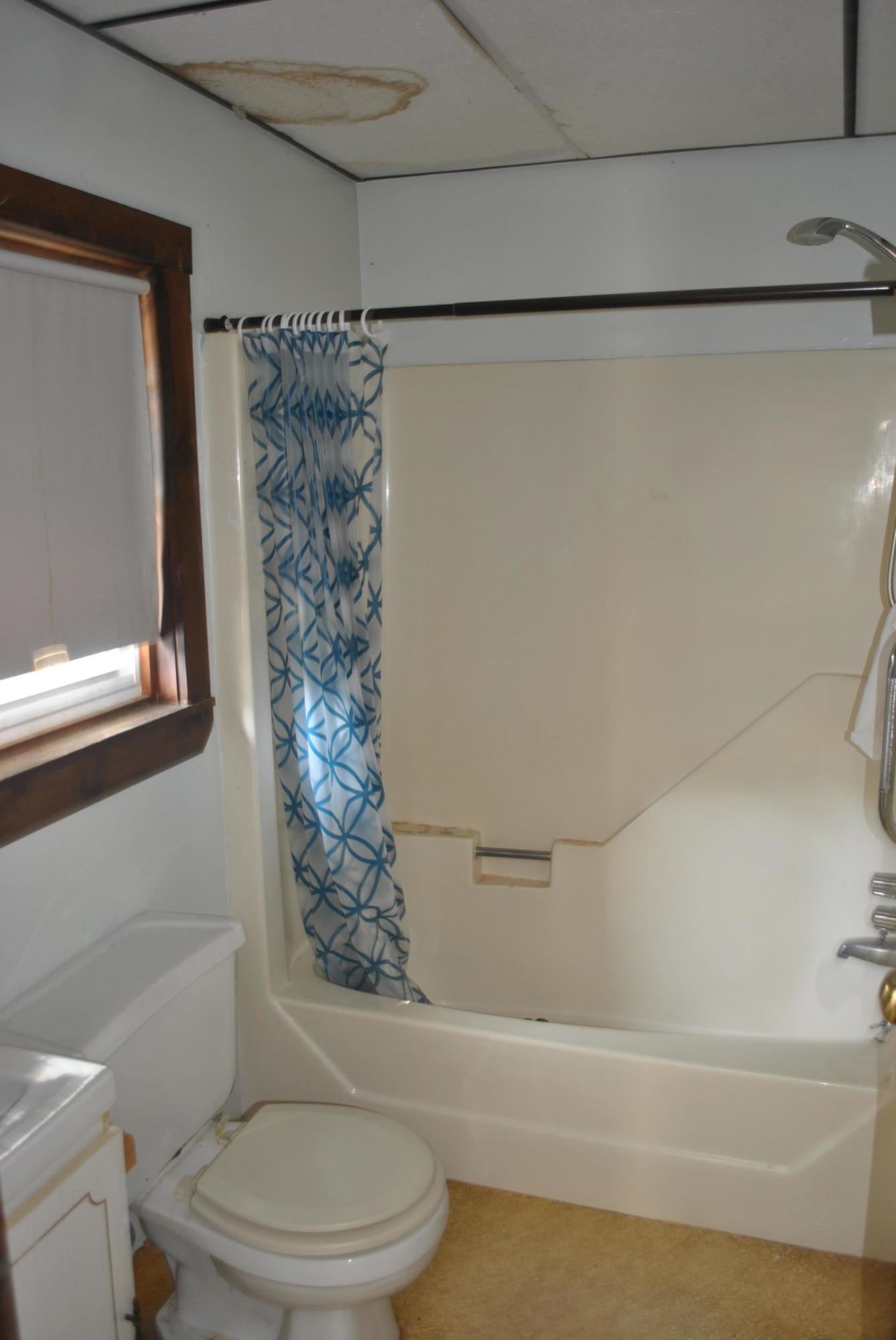 76 Spring Street Westbrook, ME 04092 - Photo 14 of 14 Unit 3 bath