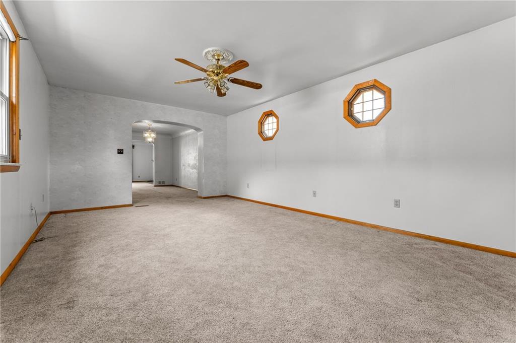 4016 Edge Road Pittsburgh, PA 15227 - Photo 11 of 50 Gallery Image 11