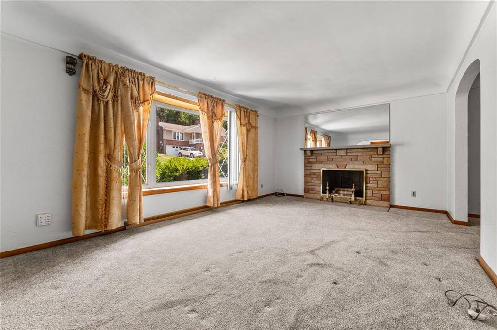 4016 Edge Road Pittsburgh, PA 15227 - Photo 7 of 50 Gallery Image 7