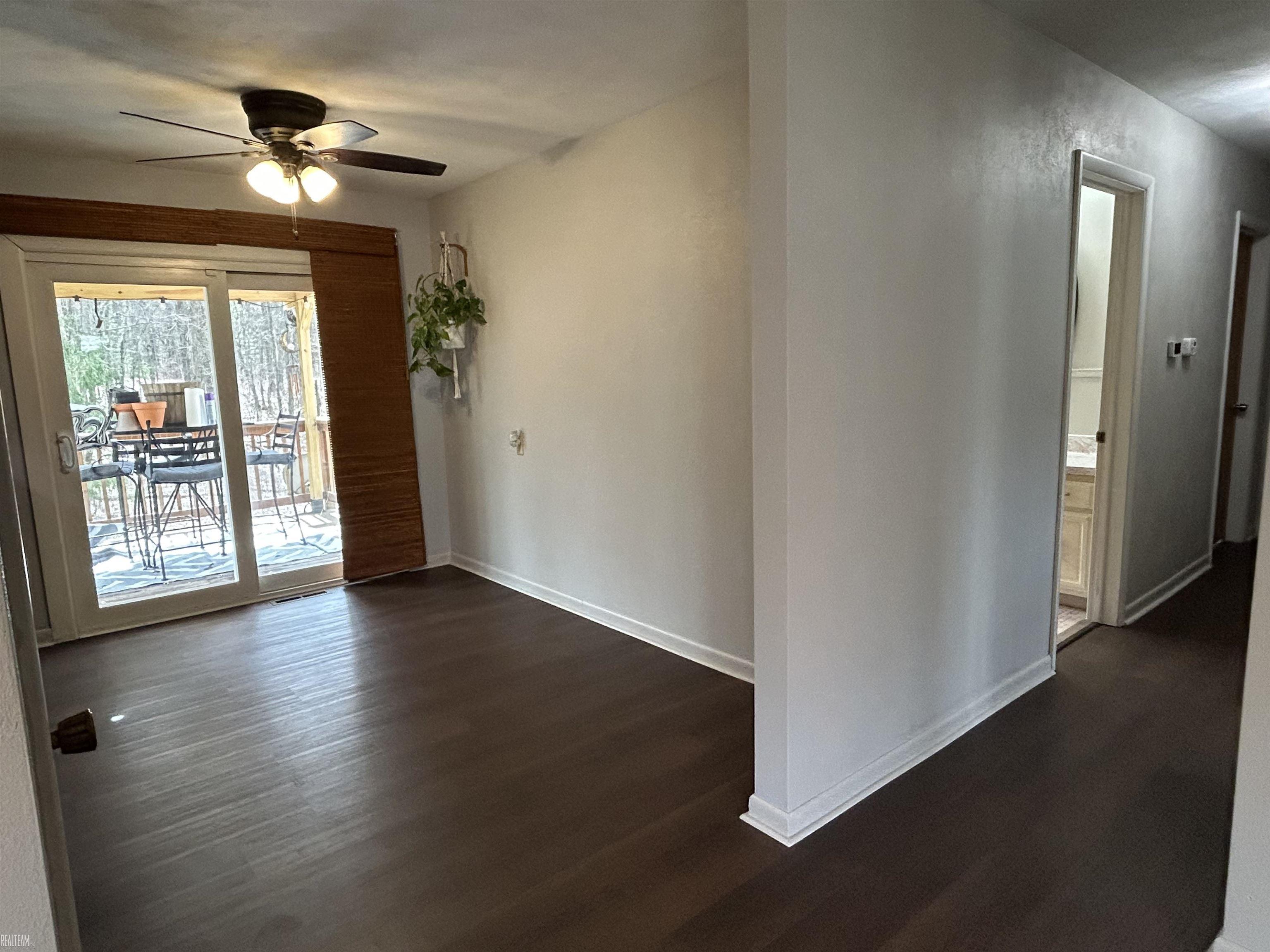 228 Indian Road Battle Creek, MI 49017 - Photo 13 of 42