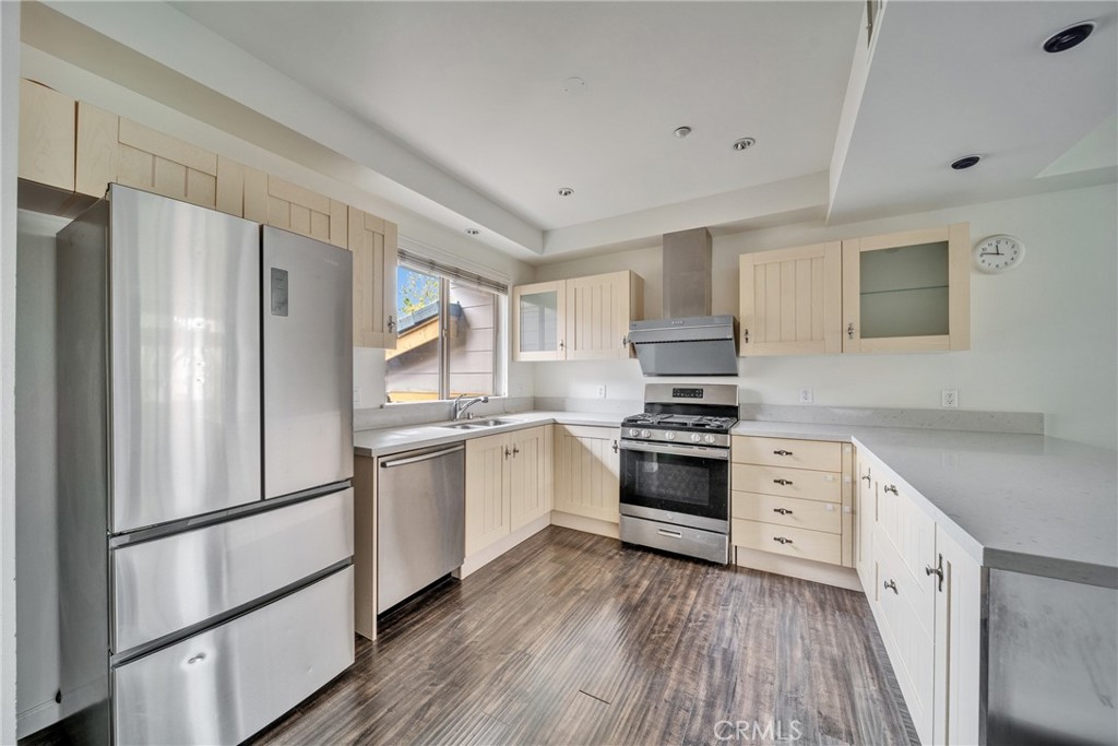 825 West Duarte Road, Unit C Monrovia, CA 91016 - Photo 15 of 22 Gallery Image 15