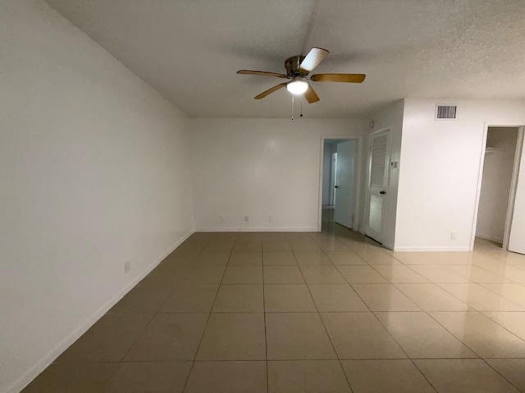 889 Riverside Drive, Unit 217 Fort Lauderdale, FL 33312 - Photo 6 of 9 Photo 6