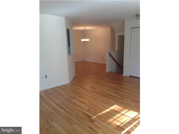 611 Brickhouse Road Princeton, NJ 08540 - Photo 11 of 17 Living Room