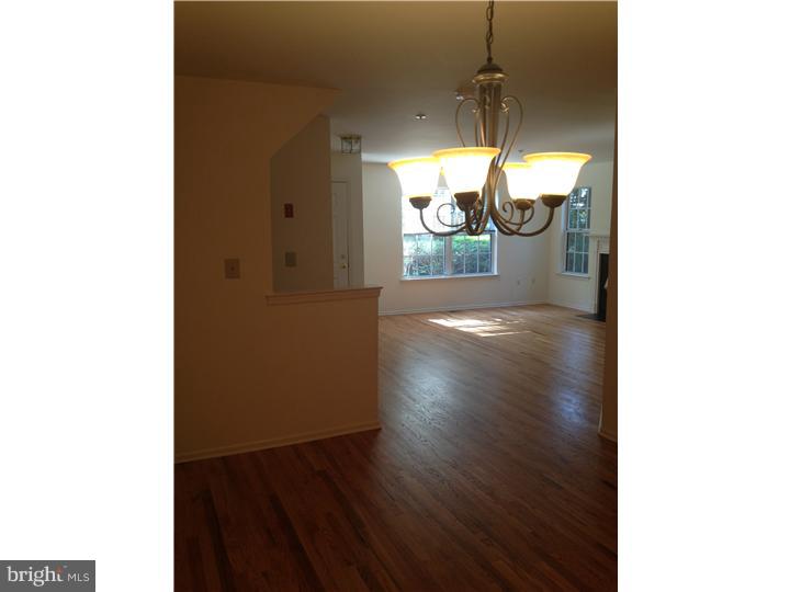 611 Brickhouse Road Princeton, NJ 08540 - Photo 10 of 17 Living Room