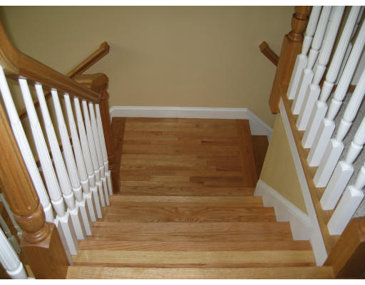 27 Mohawk Path Holliston, MA 01746 - Photo 14 of 23 Gallery Image 14