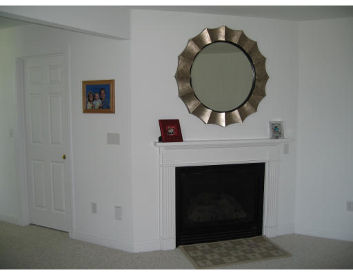 27 Mohawk Path Holliston, MA 01746 - Photo 16 of 23 Gallery Image 16