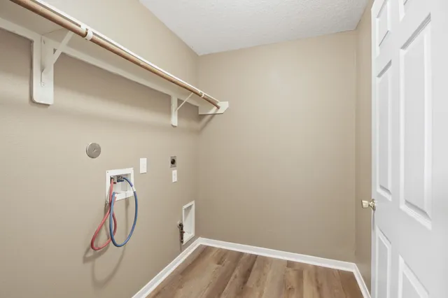 a view of walk in closet