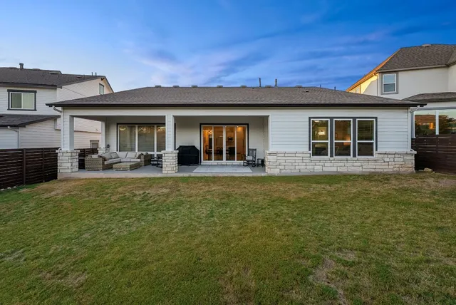 a front view of house with yard