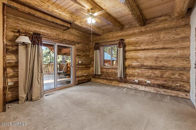 wooden floor in an empty room