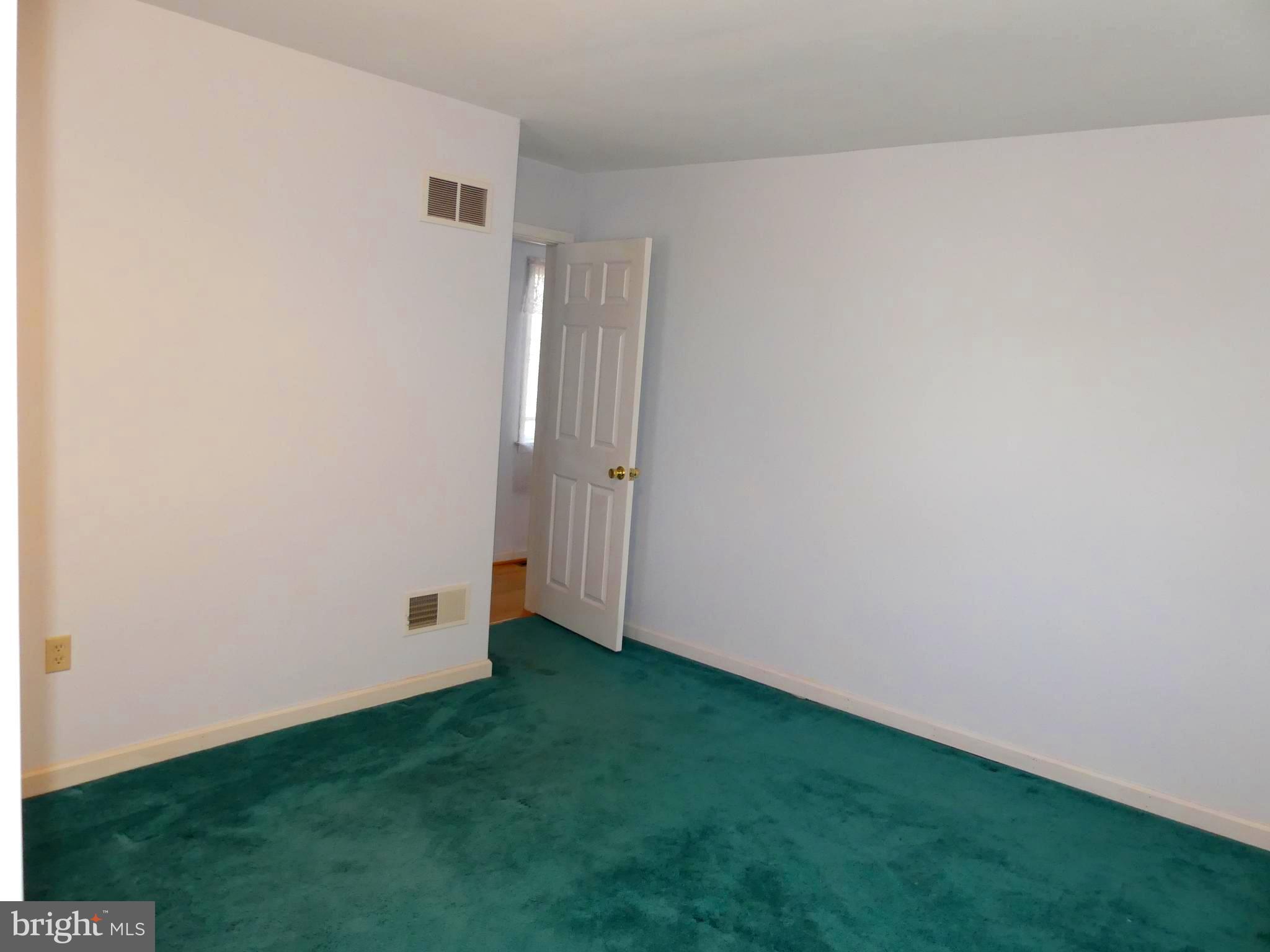 3501 Ridge Road Westminster, MD 21157 - Photo 17 of 26