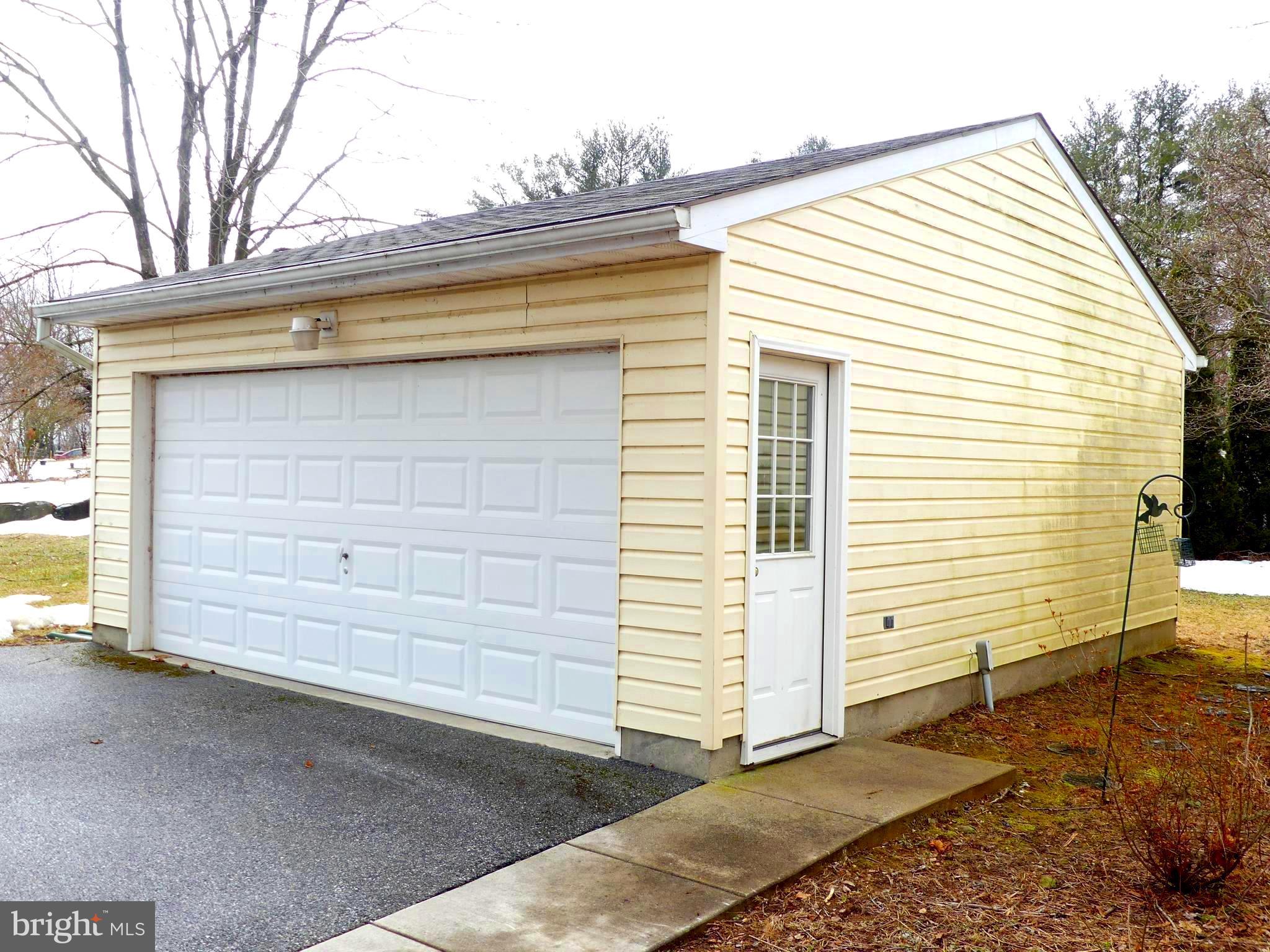 3501 Ridge Road Westminster, MD 21157 - Photo 24 of 26