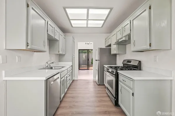 $2,950 | 86 Crystal Circle, Hercules, CA 94547