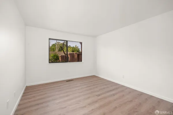 $2,950 | 86 Crystal Circle, Hercules, CA 94547