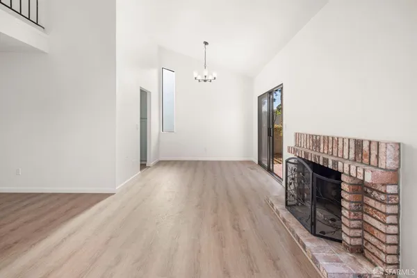 $2,950 | 86 Crystal Circle, Hercules, CA 94547