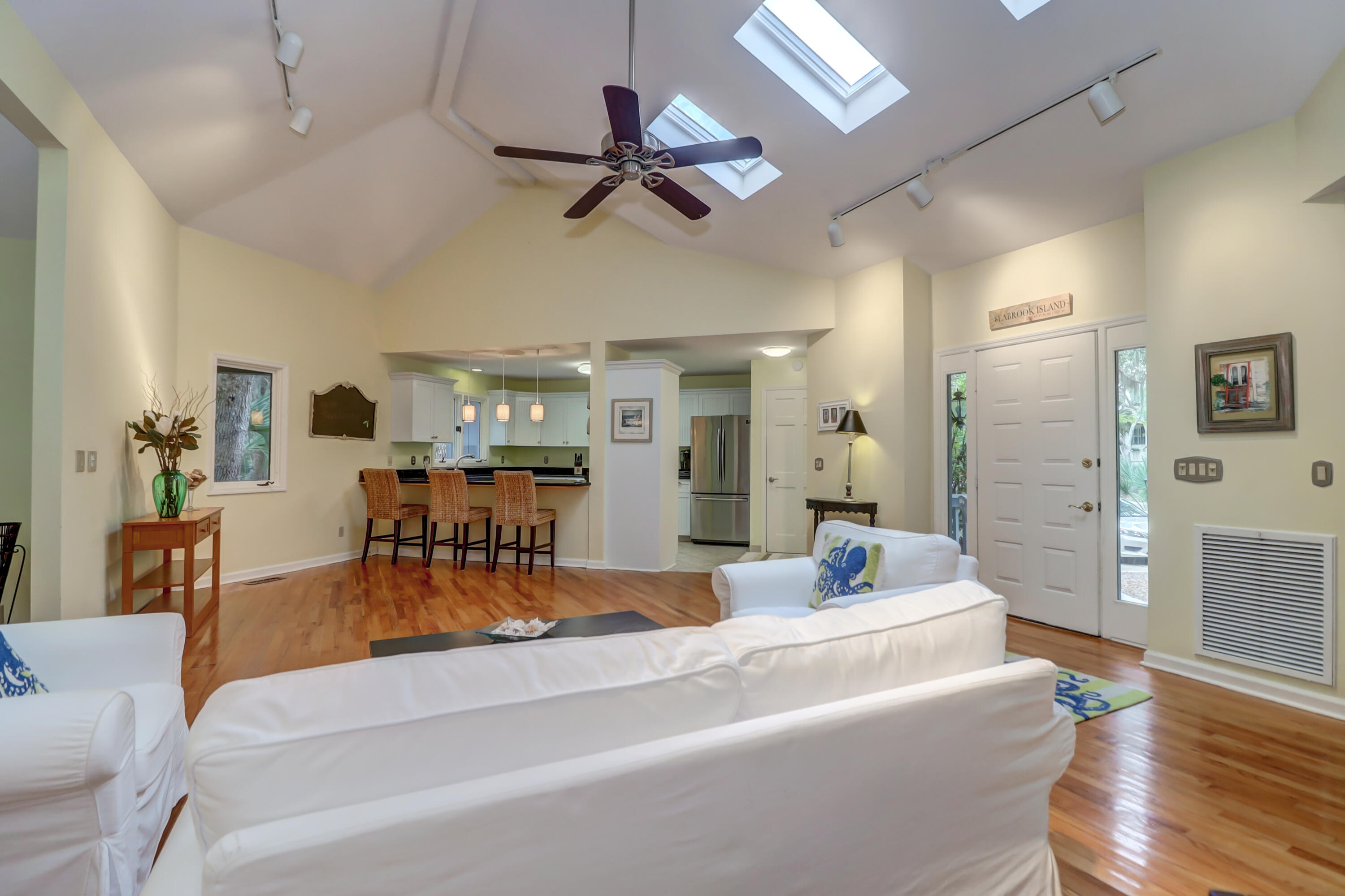 3112 Seabrook Island Road Seabrook Island, SC 29455 - Photo 15 of 49 3112 Seabrook Island Rd (24)